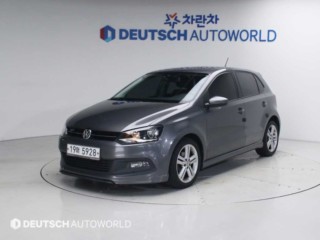 폭스바겐 폴로 1.6 TDI R-LINE