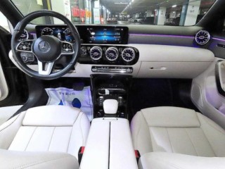 벤츠 A 클래스 A클래스 W177 A220 세단
