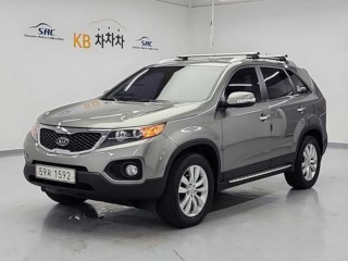 기아 쏘렌토 쏘렌토 R 디젤 4WD 2.2 TLX 최고급형