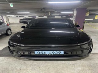 테슬라 모델 Y RWD
