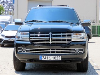 링컨 네비게이터 5.4L V8