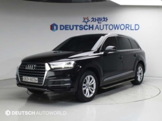 아우디 Q7 Q7 (4M) 45 TFSI 콰트로