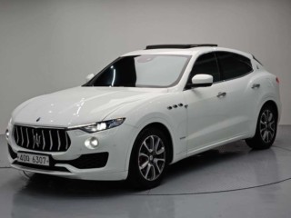 마세라티 르반떼 3.0  AWD 그란 루쏘