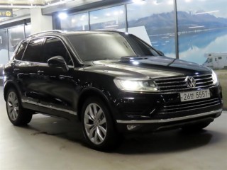 폭스바겐 투아렉 뉴 투아렉 V6 3.0 TDI 블루모션 프리미엄