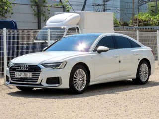 아우디 A6 A6 (C8) 45 TFSI 콰트로 프리미엄
