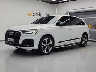 아우디 Q7 Q7 (4M) 55 TFSI 콰트로 프리미엄