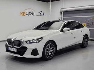 BMW 5시리즈 5시리즈 (G60) 520i M 스포츠