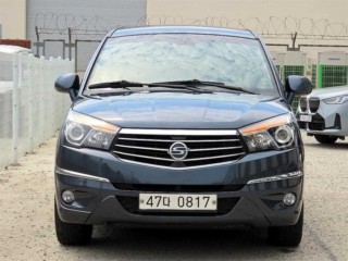 KG모빌리티(쌍용) 코란도 코란도투리스모 4WD TX 9인승