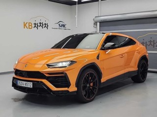 람보르기니 우루스 4.0 V8