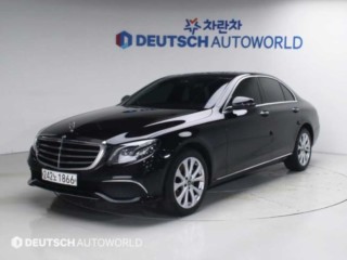 벤츠 E 클래스 E-클래스 W213 E220d 4MATIC 익스클루시브