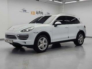 포르쉐 카이엔 뉴 카이엔 3.0 디젤 플래티넘 에디션