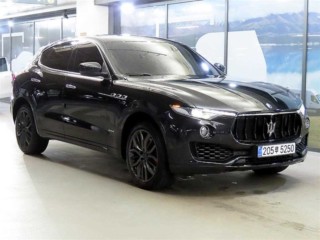 마세라티 르반떼 3.0 AWD