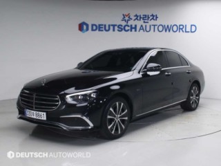 벤츠 E 클래스 E-클래스 W213 E300e 4MATIC 익스클루시브
