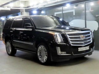 캐딜락 에스컬레이드 6.2 V8 플래티넘