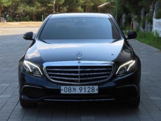 벤츠 E 클래스 E-클래스 W213 E300 4MATIC 아방가르드