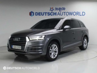 아우디 Q7 Q7 (4M) 45 TFSI 콰트로