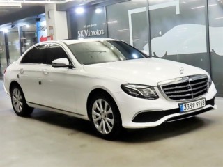 벤츠 E 클래스 E-클래스 W213 E220d 4MATIC 익스클루시브