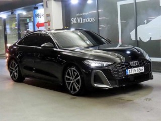아우디 A5 A5 (B10) 40 TFSI 콰트로 S-라인