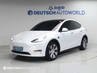테슬라 모델 Y 롱 레인지