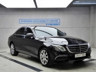 벤츠 E 클래스 E-클래스 W213 E300 4MATIC 익스클루시브
