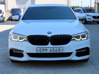 BMW 5시리즈 5시리즈 (G30) 520d M 스포츠 플러스