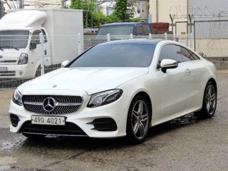 벤츠 E 클래스 E-클래스 W213 E220d 쿠페