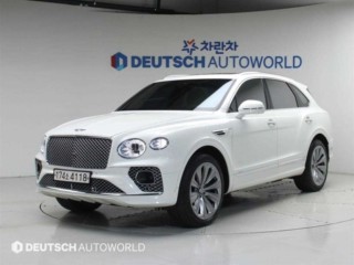 벤틀리 벤테이가 4.0 V8