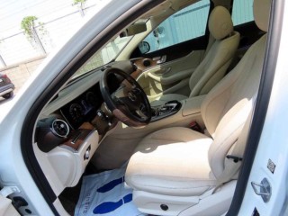 벤츠 E 클래스 E-클래스 W213 E300 익스클루시브