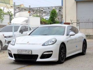 포르쉐 파나메라 3.6 AWD