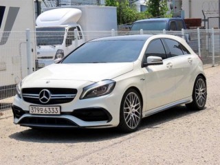 벤츠 A 클래스 A클래스 W176 A45 AMG 4MATIC