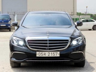 벤츠 E 클래스 E-클래스 W213 E300 4MATIC 익스클루시브