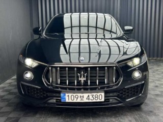 마세라티 르반떼 2.0 GT AWD