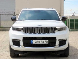 지프 체로키 그랜드 체로키(WL) 3.6 L 서밋 리저브