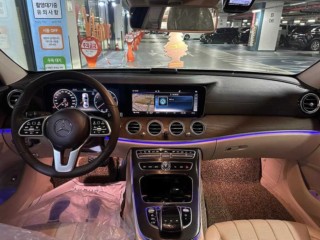 벤츠 E 클래스 E-클래스 W213 E300 4MATIC 익스클루시브