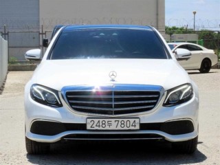 벤츠 E 클래스 E-클래스 W213 E300e 익스클루시브