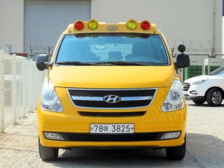 현대 스타렉스 그랜드 스타렉스 12인승 왜건 2WD 어린이보호차 CVX 럭셔리