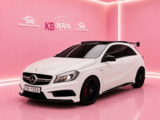 벤츠 A 클래스 A클래스 W176 A45 AMG 4MATIC