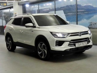 KG모빌리티(쌍용) 코란도 뷰티풀코란도 4WD 가솔린 1.5 C5 플러스