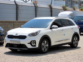기아 니로 더 뉴 니로 1.6 HEV 프레스티지