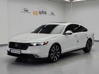 혼다 어코드 어코드(10세대) 2.0 하이브리드 투어링