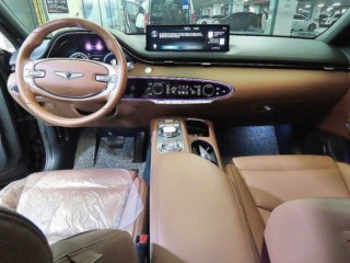 제네시스 GV70 2.5T 가솔린 2WD 기본형