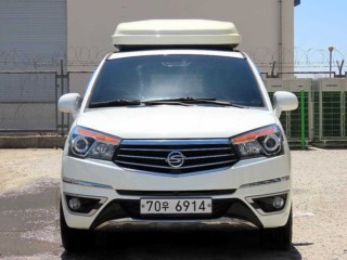 KG모빌리티(쌍용) 코란도 코란도투리스모 4WD TX 11인승
