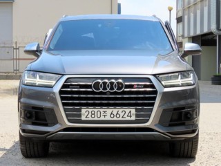 아우디 Q7 Q7 (4M) 45 TFSI 콰트로