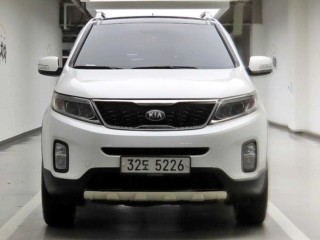 기아 쏘렌토 뉴 쏘렌토 R 2WD 2.0 TLX 스페셜