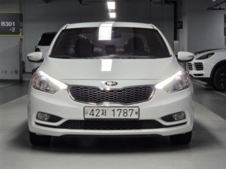 K3 1.6 GDI 프레스티지 2013년식 중고차