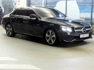 벤츠 E 클래스 E-클래스 W213 E300 4MATIC 아방가르드