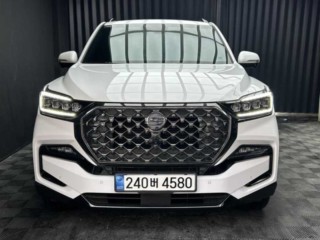KG모빌리티(쌍용) 렉스턴 올 뉴 렉스턴 (Y450) 디젤 2.2 4WD 더 블랙