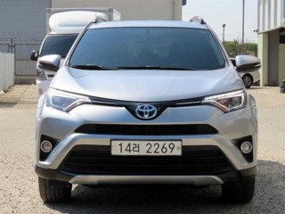 토요타 라브4 2.5 4WD 하이브리드