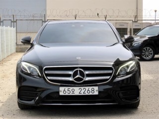 벤츠 E 클래스 E-클래스 W213 E300 4MATIC AMG LINE