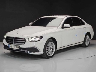 벤츠 E 클래스 E-클래스 W213 E220d 4MATIC 익스클루시브
